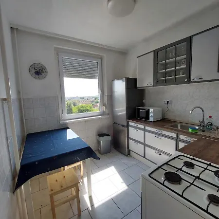 Panorama Apartment *